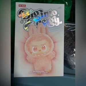 LabubuThe Monsters Collection Big into Energy Plush Blind Box. New,never opened